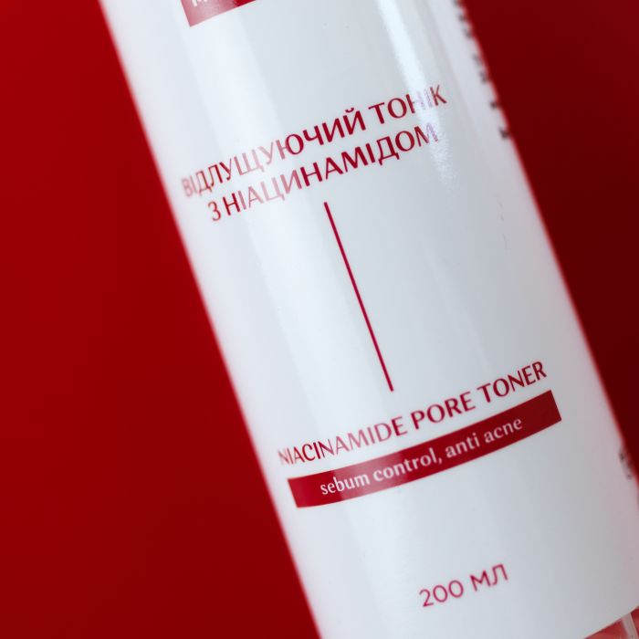ВІДЛУЩУЮЧИЙ ТОНІК З НІАЦИНАМІДОМ